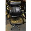Image 1 : BLACK LEAHTER HYDRAULIC LIFT OFFICE CHAIR
