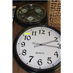 2 LARGE SHOWHOME CLOCKS