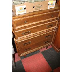 VINTAGE WOODEN DRESSER