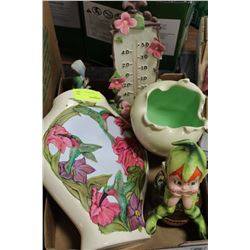 BOX OF ESTATE ORNAMENTS