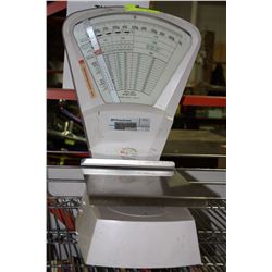 VINTAGE PITNEY BOWES SCALE