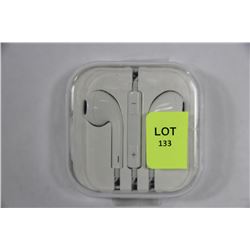 NEW HEADPHONES FOR IPOD AND IPHONE
