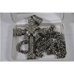 STAINLESS CROSS WITH CRYSTALS