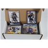 Image 1 : BOX OF AUTOGRAPHED HOCKEY CARD COLLECTION