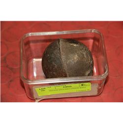 VINTAGE ENGLISH CANNON BALL
