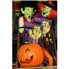 Image 1 : HALLOWEEN BOX W/ WITCH, DRACULA, NEW