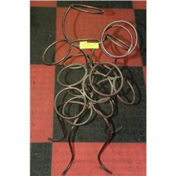 UNIQUE WINE BOTTLE RACK