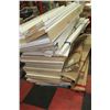 Image 1 : LARGE STACK OF DOORS AND BI-FOLDS SOLD W 3 BOXES