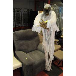 GHOST SKELETON DOOR/WALL HANGING