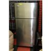 Image 1 : ESTATE FRIGIDAIRE STAINLESS STEEL FRIDGE WITH