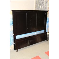 QUEEN SIZE BLACK HEADBOARD W DAMAGED FOOTBOARD