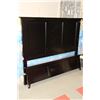 Image 1 : QUEEN SIZE BLACK HEADBOARD W DAMAGED FOOTBOARD