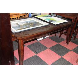 KITCHEN TABLE W LEAF (SCRATCHED)