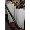 Image 1 : METAL & FABRIC ROOM DIVIDER