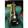 Image 1 : TRADITION ACOUSTIC GUITAR WITH SOFT CASE