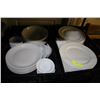 Image 1 : SET OF RESTAURANT QUALITY PLATES