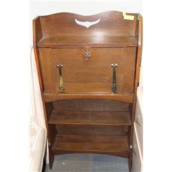 1910 ENGLISH FALL FRONT OAK DESK