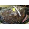 Image 1 : BAG OF NEW DUCK DYNASTY HATS ON CHOICE