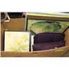 Image 1 : SHOWHOME BOX OF PICTURES AND PILLOWS