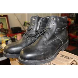 SIZE 14 WORK SHOES