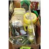 Image 1 : BOX OF CAMPING ACCESSORIES
