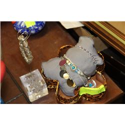 JEWELLERY BOX & STAND WITH CONTENTS