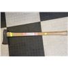 Image 1 : AXE