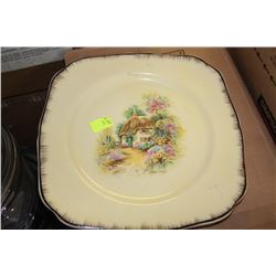 1920s ENGLISH COTTAGE PLATE
