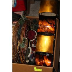BOX OF ASSORTED DEORATIVE PIECES INCLUDING