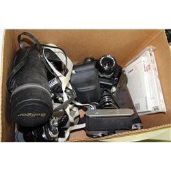 ESTATE BOX OF CAMERAS