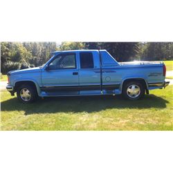 1996 GMC 1500 - 150,000 km.
