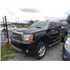 Image 1 : 2011 GMC Denali 2500 HD Z71 4 x 4 Crew Short Bed Pick Up