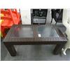 Image 1 : Brown Rattan Glasstop Table