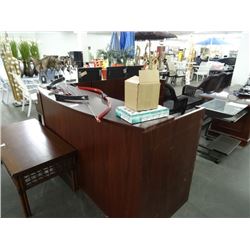 Mahogany Receptionist Counter