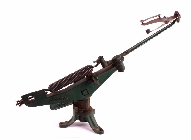 Cast Iron Winchester Western Clay Pigeon Thrower