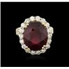 Image 1 : 14KT Yellow Gold 13.57ct Ruby and Diamond Ring