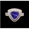 Image 1 : 14KT White Gold 1.76ct Tanzanite and Diamond Ring