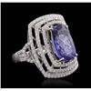 Image 2 : 14KT Yellow and White Gold 8.13ct Tanzanite and Diamond Ring