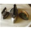 Image 1 : Vintage Irons Set of 3