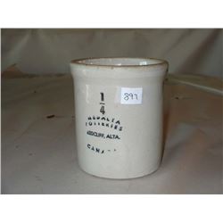 1/4 gallon Medalta Crock