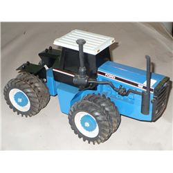 Ford 846 Versitile Tractor