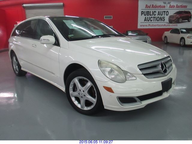 2007 R350 Riced 2007 - MERCEDES BENZ R350!