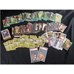 MULTI-SPORT LOT - GOLF - BOXING - TENNIS - BOWLING -  WOMEN'S SOCCER
