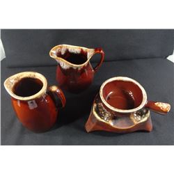 Hull Crestone Brown Drip Pitchers & Pot