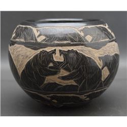 SIOUX POTTERY JAR (RED STAR)