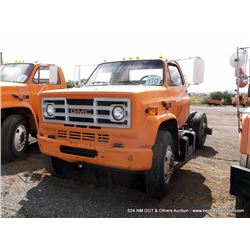 1987 GMC TOPKICK TRUCK ~ 45,348 MILES VIN: 1GDP7D1EXHV539764, ORANGE, CAB & CHASSIS, V8, 7.0L, HEAT 