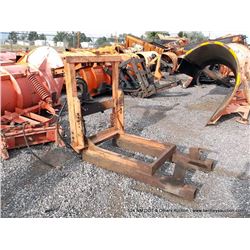 TRUCK MOUNT SNOW PLOW LIFT