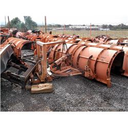 HENKE 41R10LS SNOW PLOW 119" X 41" (print sequence:) FA08207