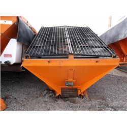 WARREN SALT SPREADER 5 YARD (print sequence:) FA37061