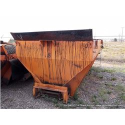 WARREN SALT SPREADER 5 YARD (print sequence:) FA05249